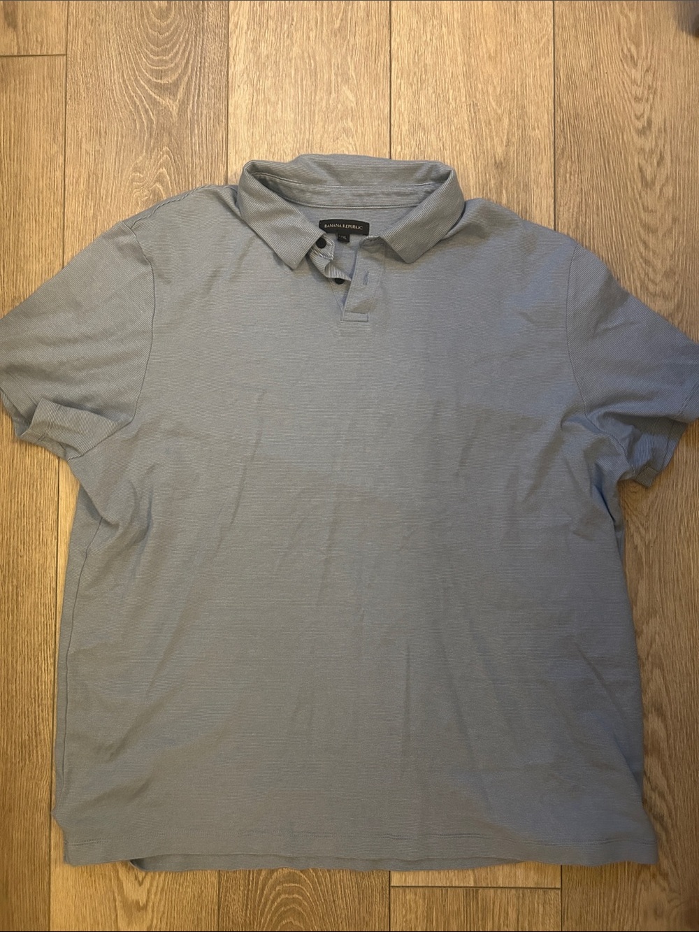 Banana Republic Men's Light Blue Polo Shirt